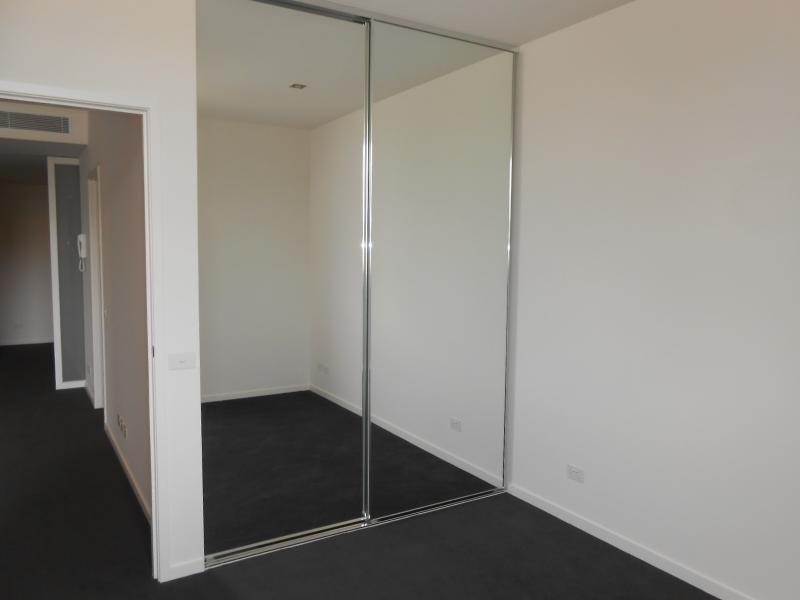 Gallery: 145/284-286 HIghett Road