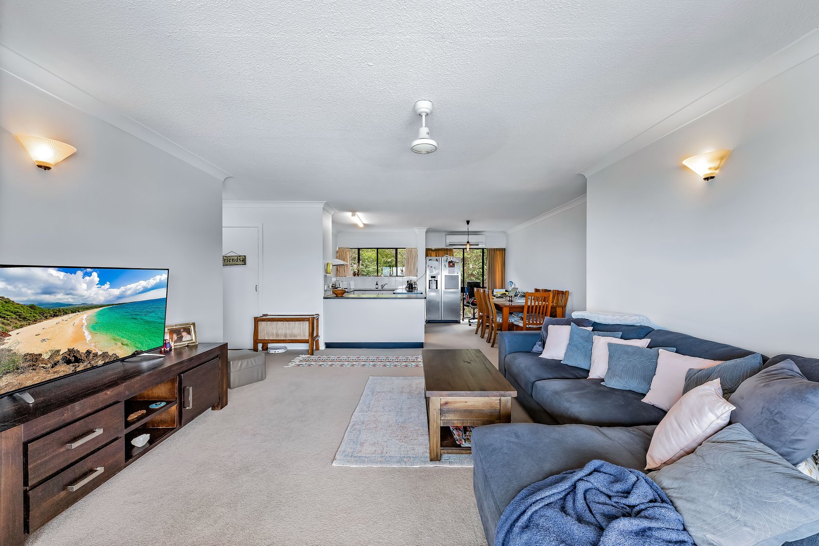 145/6 Eshelby Drive CANNONVALE 7