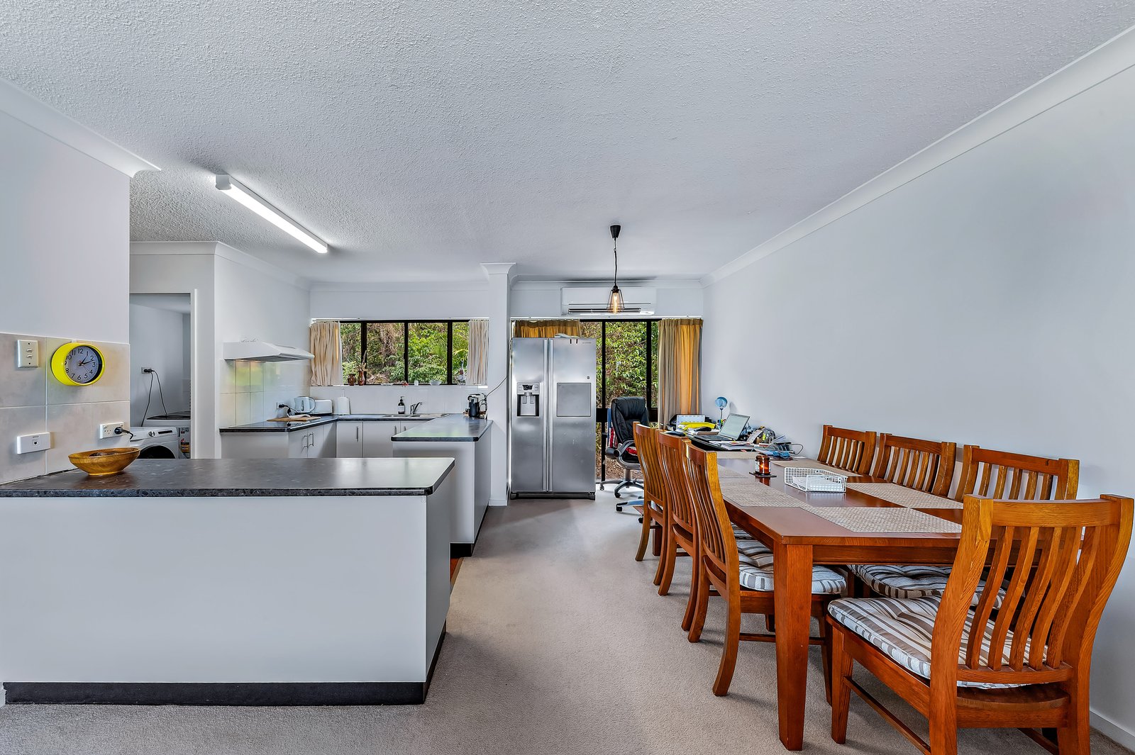 145/6 Eshelby Drive CANNONVALE 11