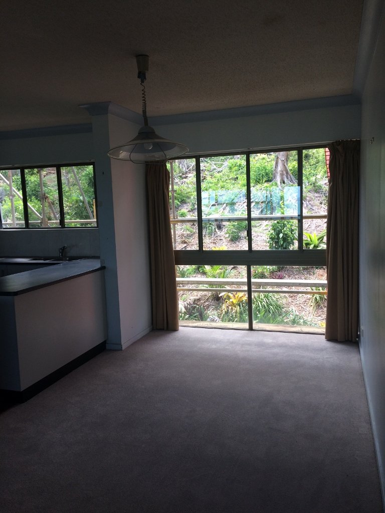 145/6 Eshelby Drive CANNONVALE 5