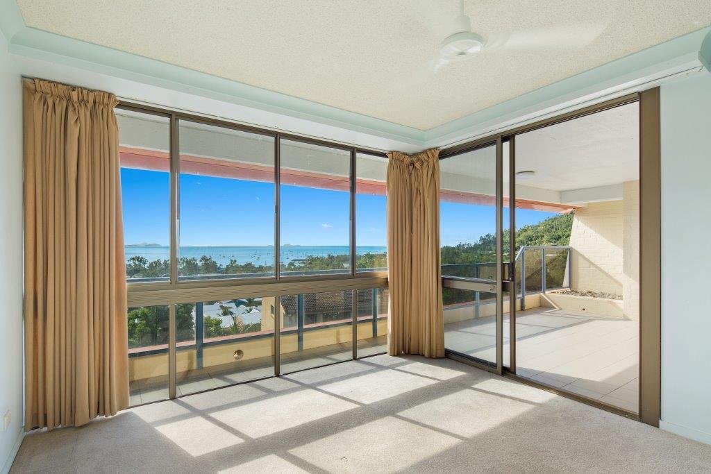 145/6 Eshelby Drive CANNONVALE 3