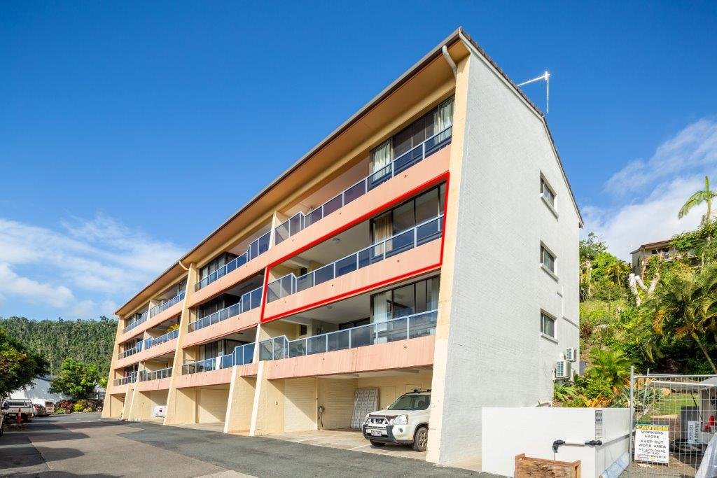 145/6 Eshelby Drive CANNONVALE 5