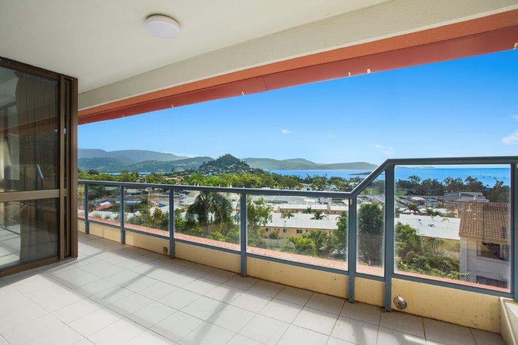 145/6 Eshelby Drive CANNONVALE 3