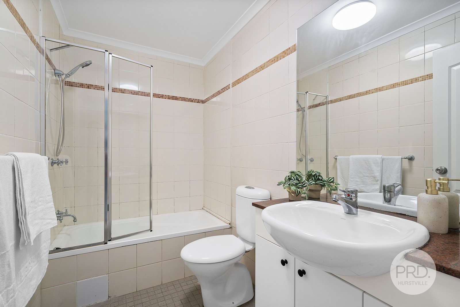 14/6-12 Carrington Avenue HURSTVILLE 6