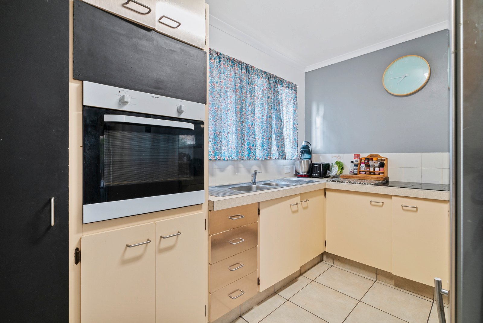 1/46-48 Enid Street TWEED HEADS 4