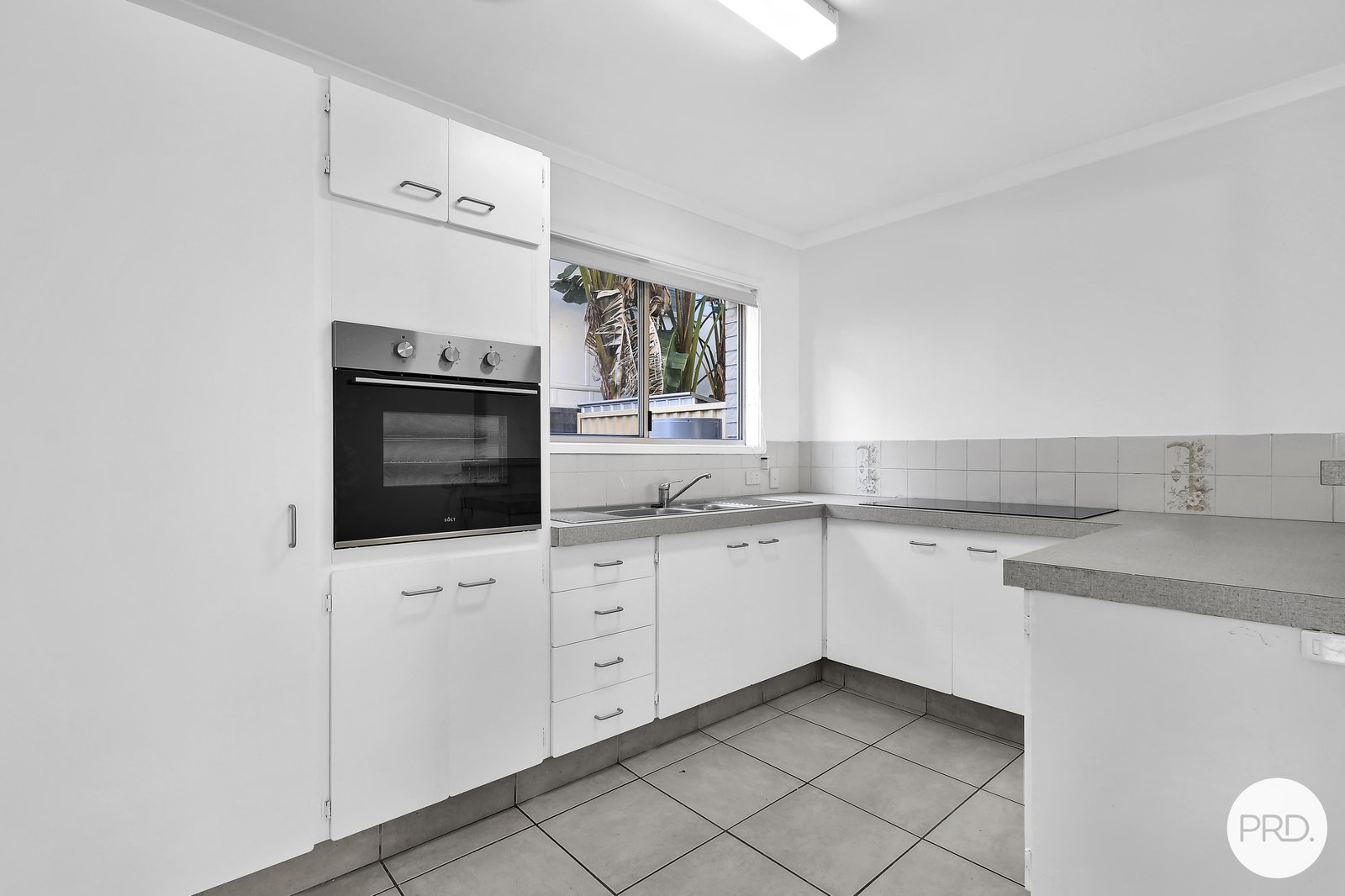 1/46-48 Enid Street TWEED HEADS 3