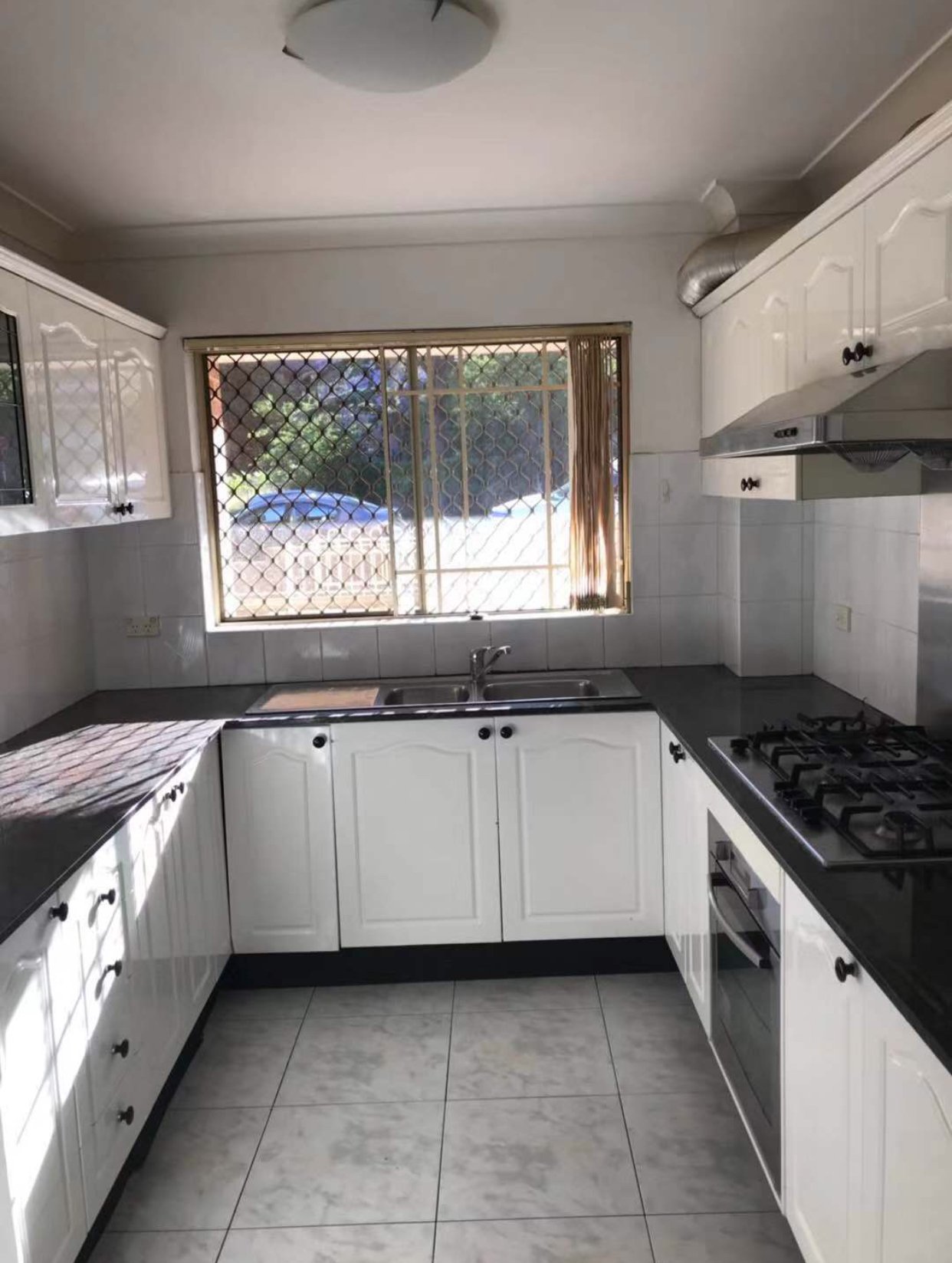 1/46-48 Gloucester Rd  HURSTVILLE 5