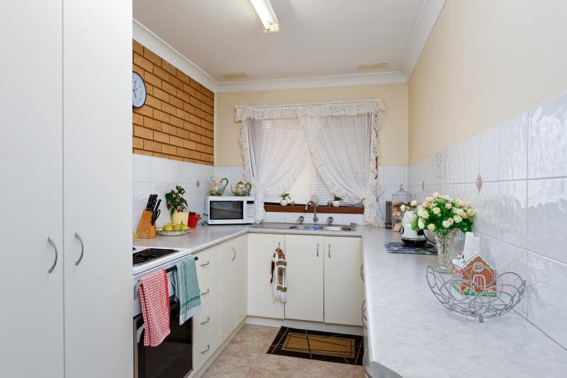 1/46-48 Walana Crescent KOORINGAL 2