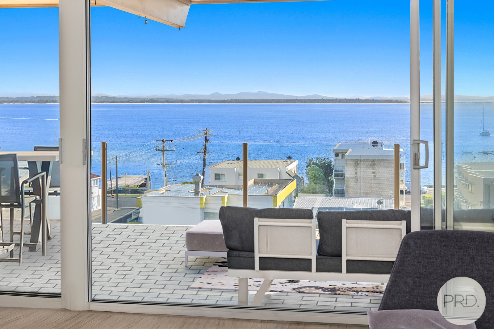 14/6-8 Tomaree Road SHOAL BAY 2