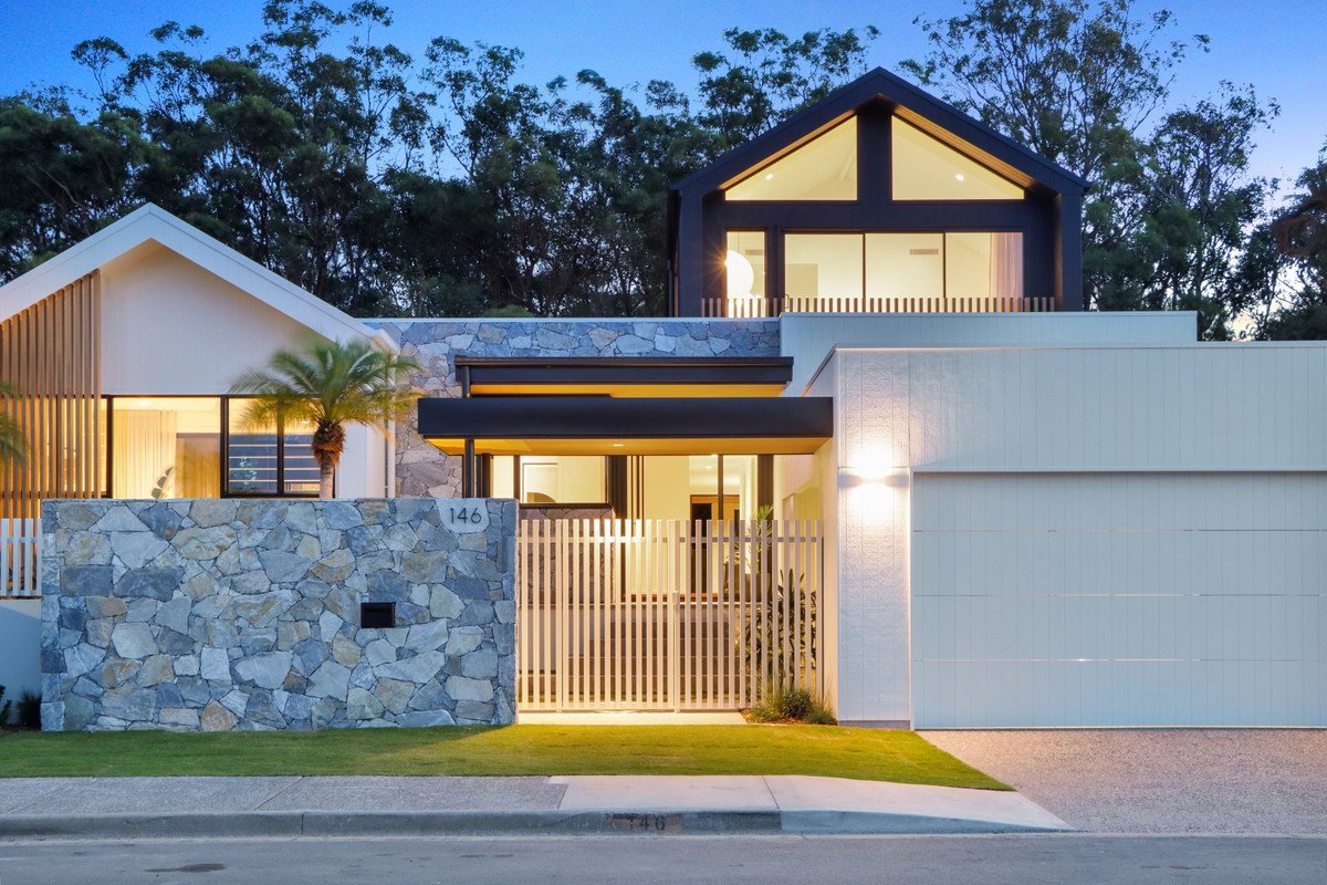 146 Acanthus Avenue BURLEIGH WATERS 1