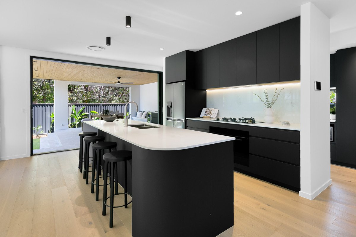 146 Acanthus Avenue BURLEIGH WATERS 5