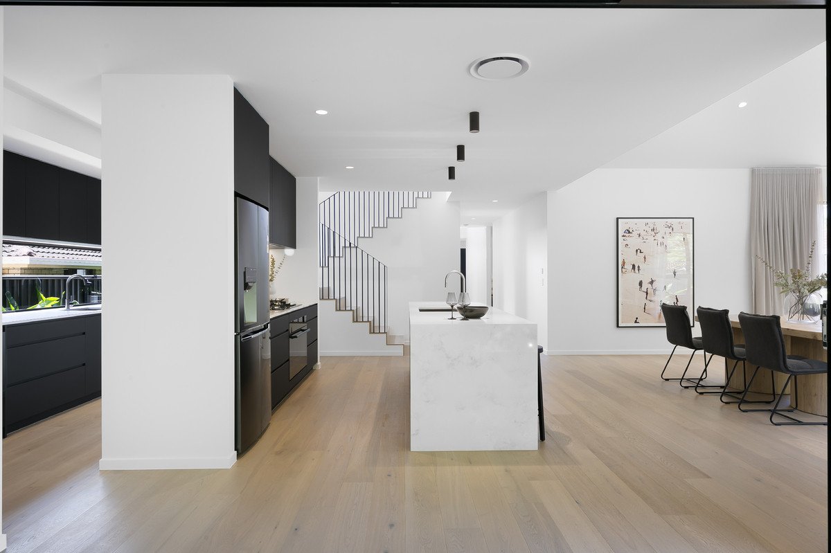 146 Acanthus Avenue BURLEIGH WATERS 12