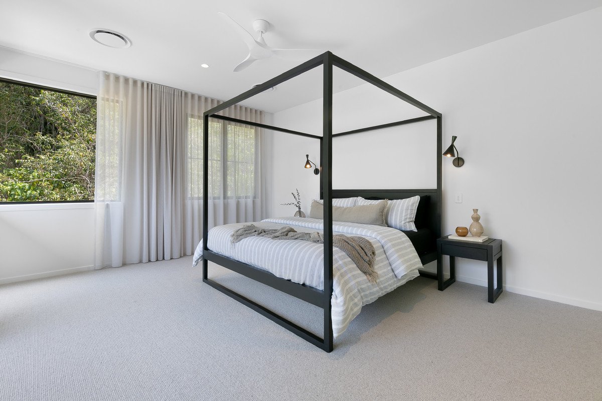 146 Acanthus Avenue BURLEIGH WATERS 13