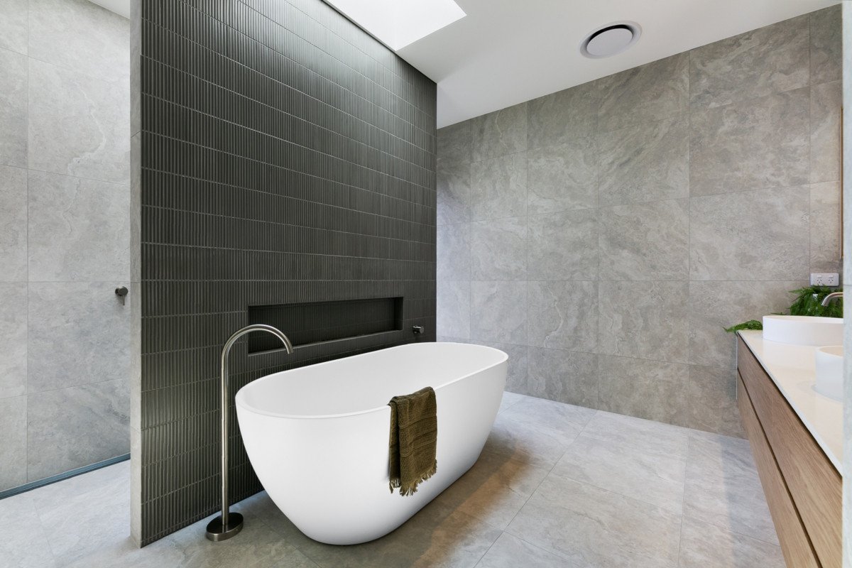 146 Acanthus Avenue BURLEIGH WATERS 15