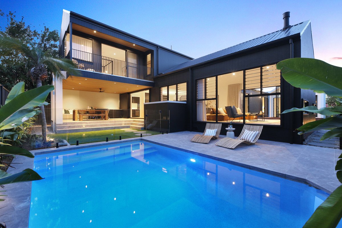 146 Acanthus Avenue BURLEIGH WATERS 29