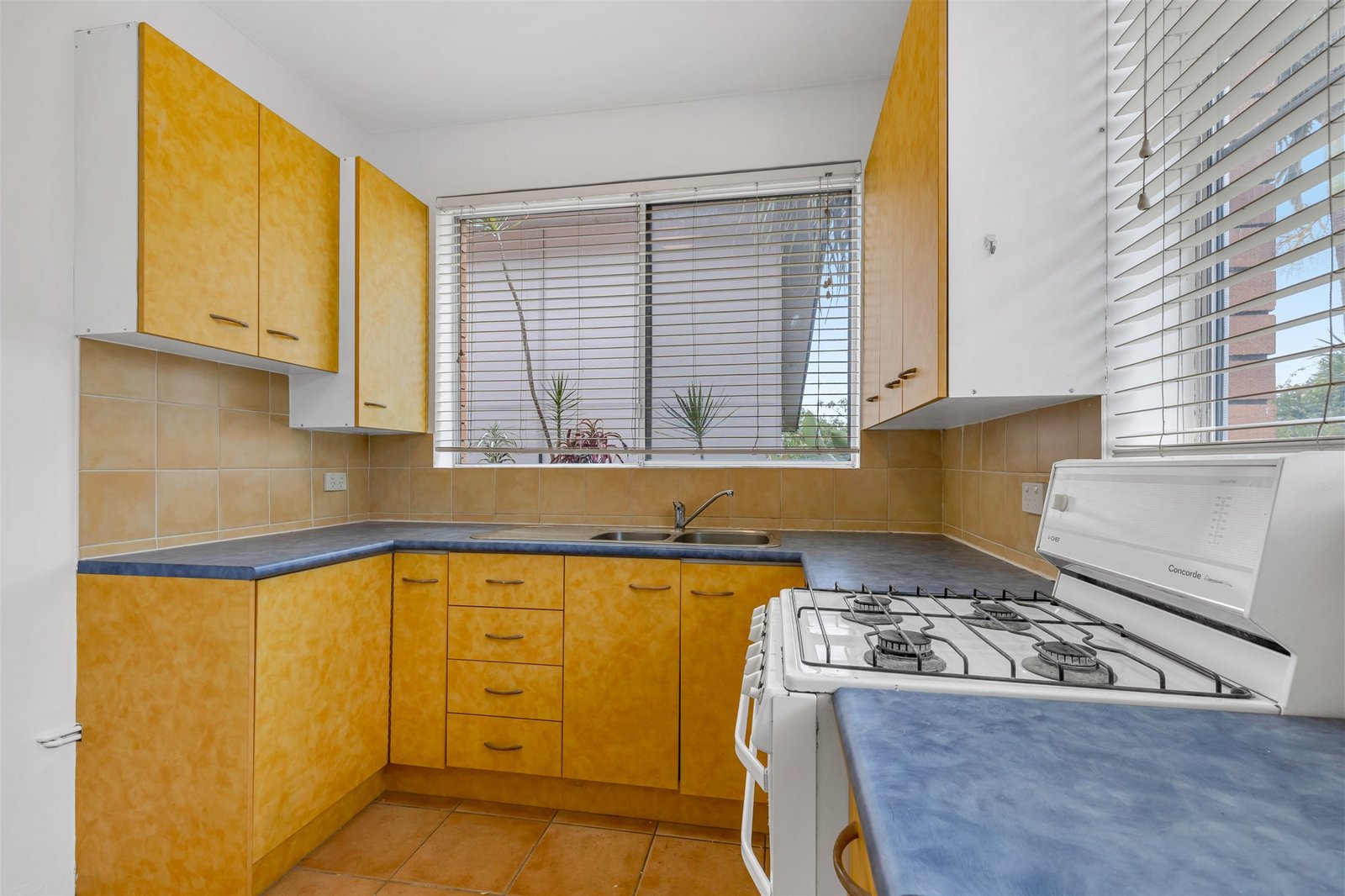 1/46 Attewell Street NUNDAH 4