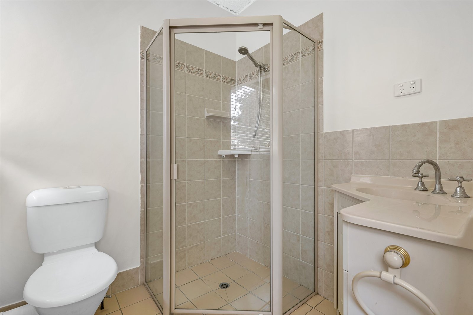 1/46 Attewell Street NUNDAH 7