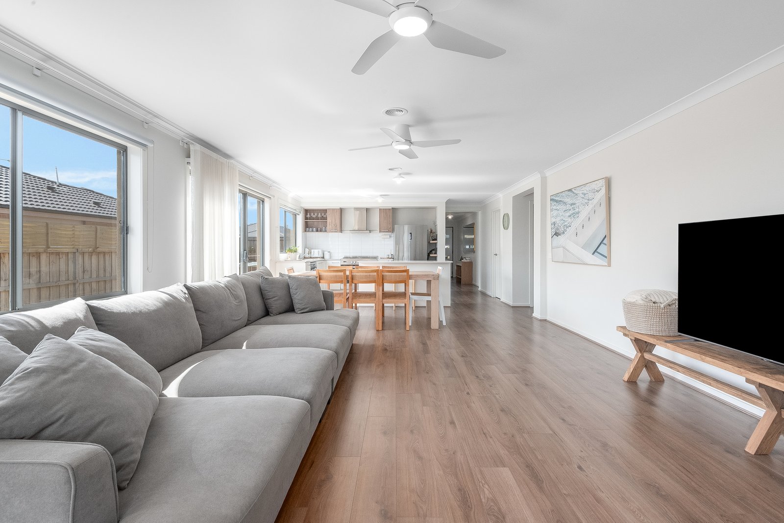 Gallery: 146 Bramley Avenue