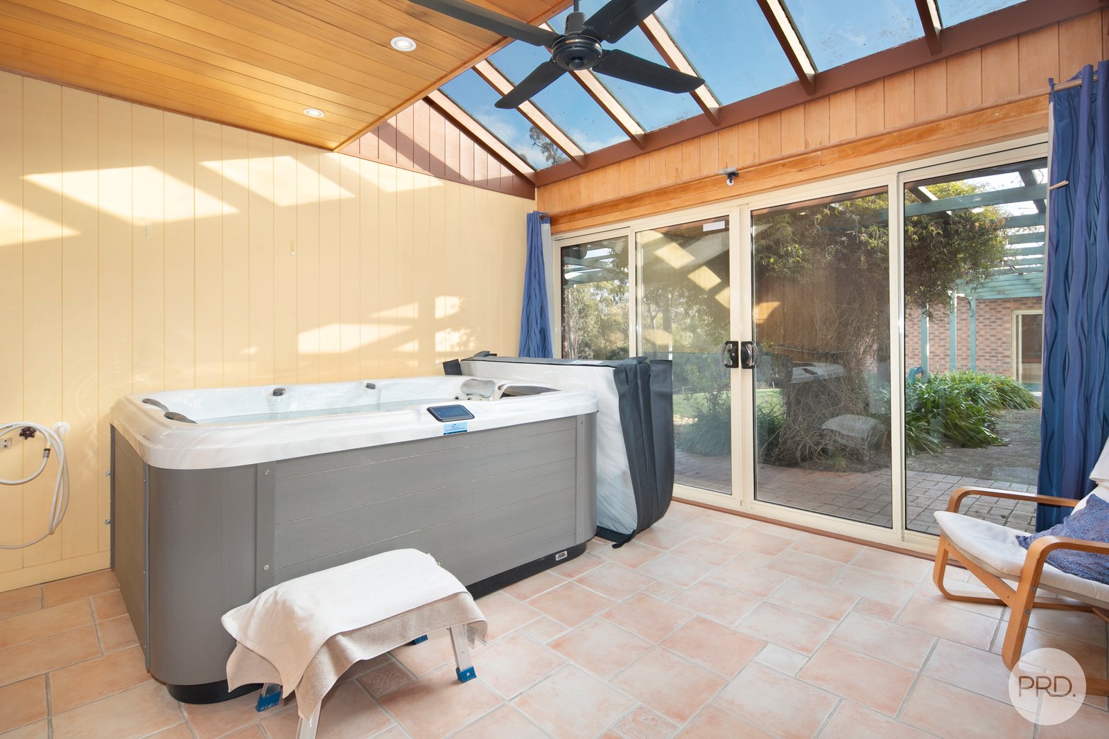 146 Courts Road CLARENDON 16