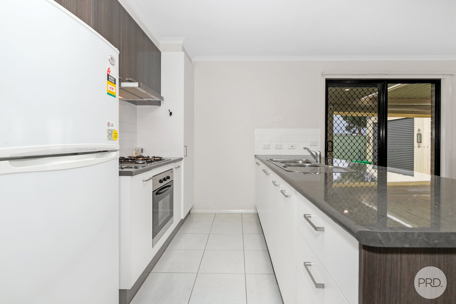 146 Edwards Street SEBASTOPOL 8