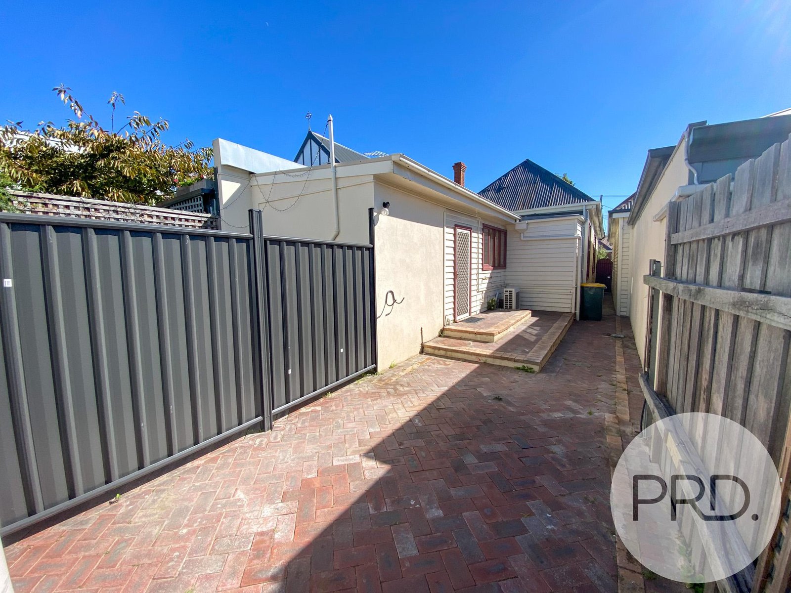 1/46 Federal Street NORTH HOBART 11