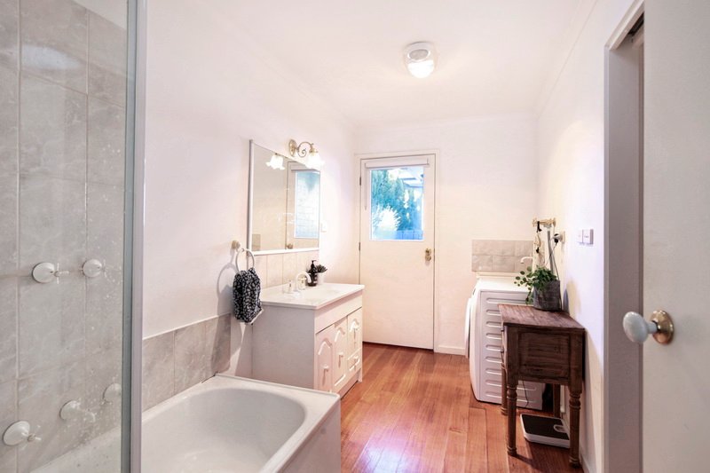 Real Estate and Property in 1/46 Forest Street, Woodend, VIC