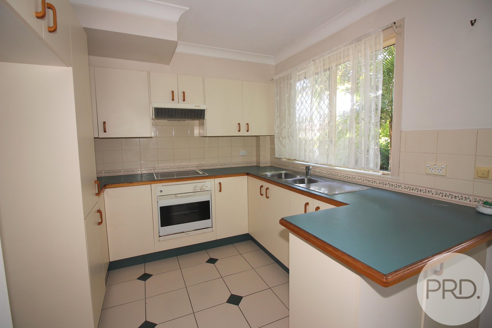 1/46 Hows Road NUNDAH 2