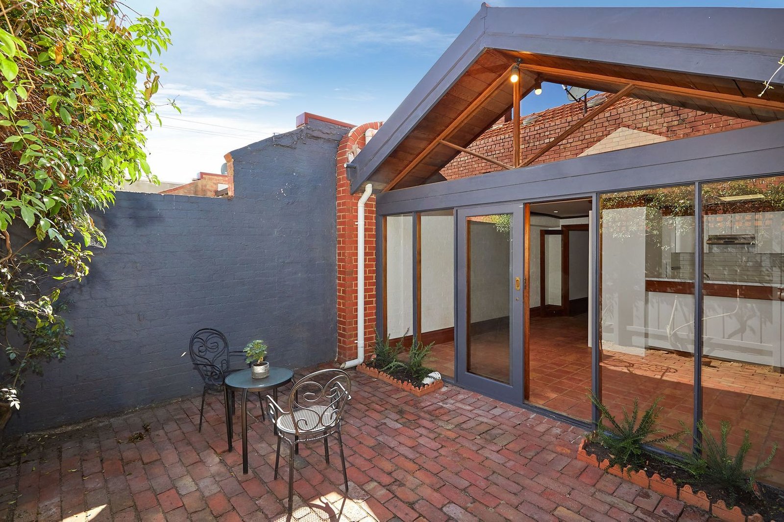 Gallery: 146 Page Street