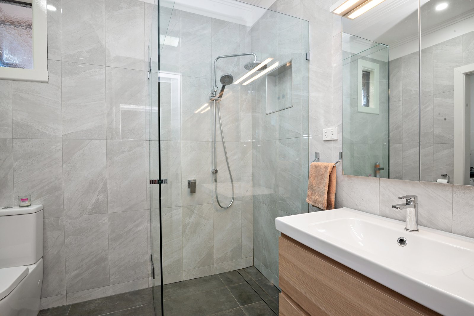 Real Estate and Property in 146 Perry Street, Fairfield, VIC