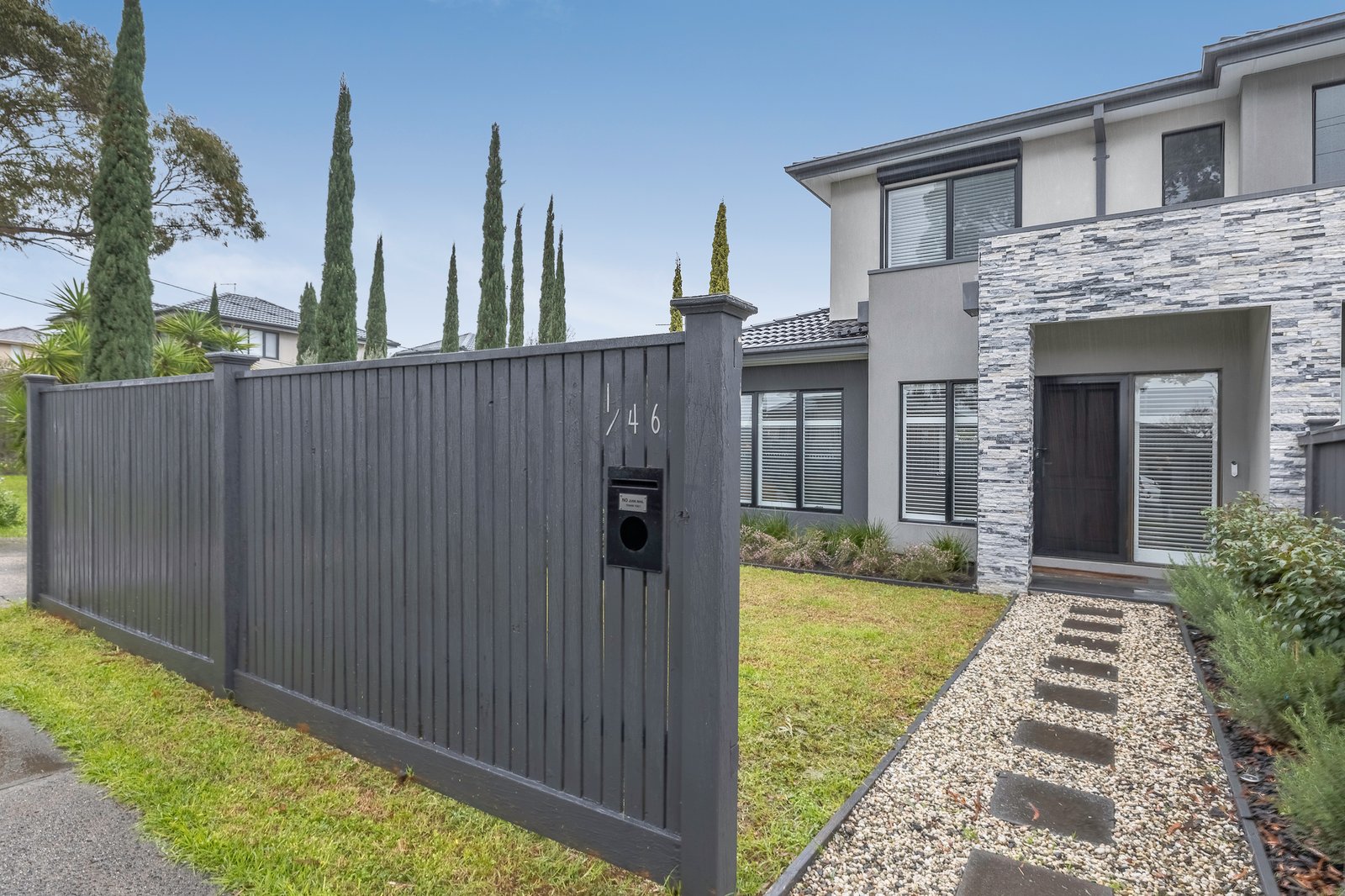 Gallery: 1/46 Waverley Road