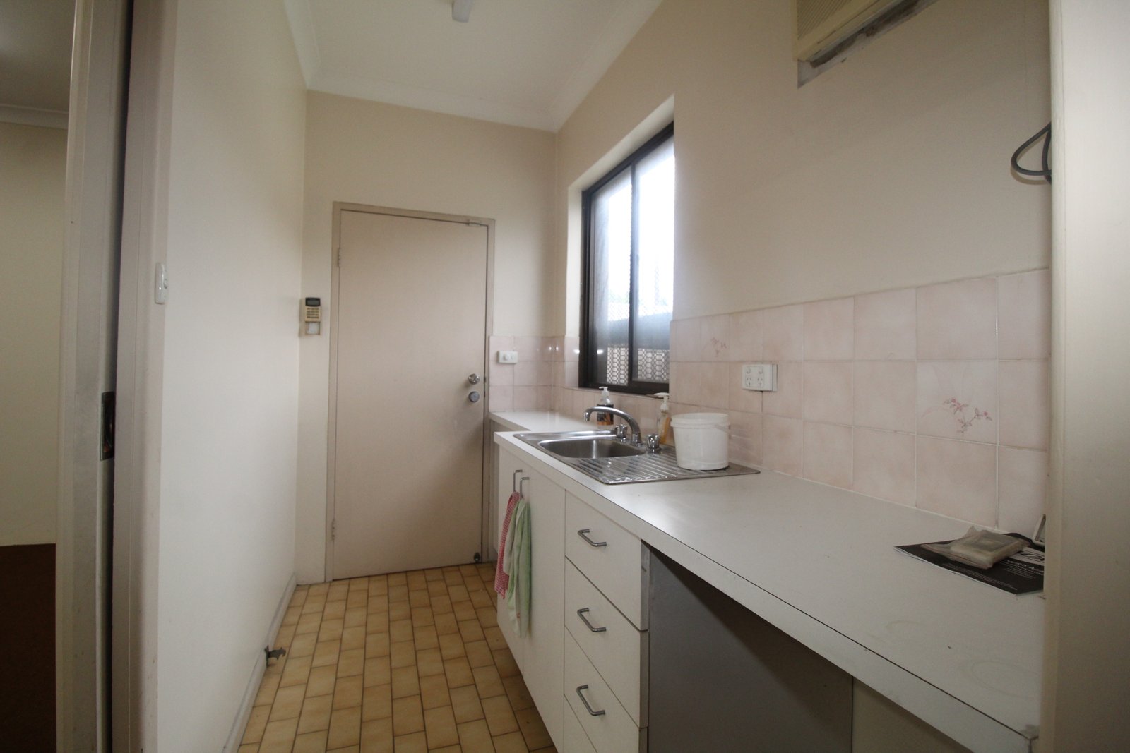 1/460 King Georges Rd  BEVERLY HILLS 5