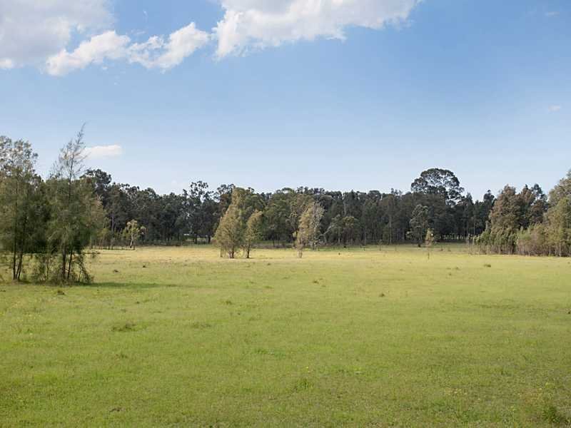 1461 NEW ENGLAND Highway HARPERS HILL 10