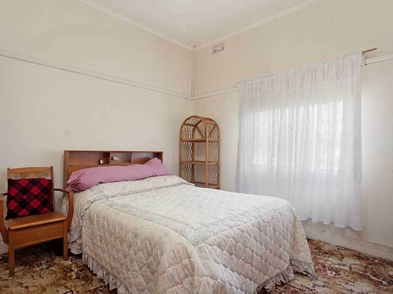 1461 NEW ENGLAND Highway HARPERS HILL 13