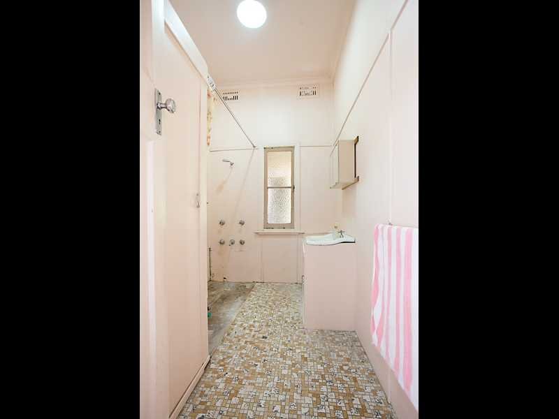 1461 NEW ENGLAND Highway HARPERS HILL 14