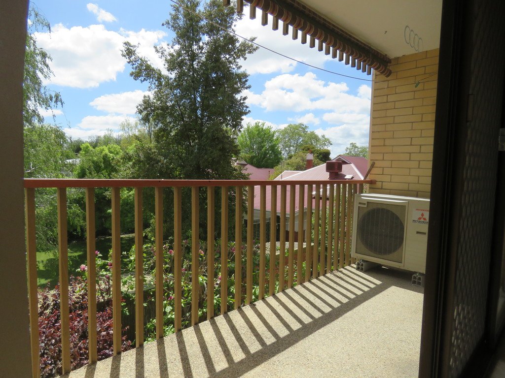 14/611 Kiewa Street ALBURY 2