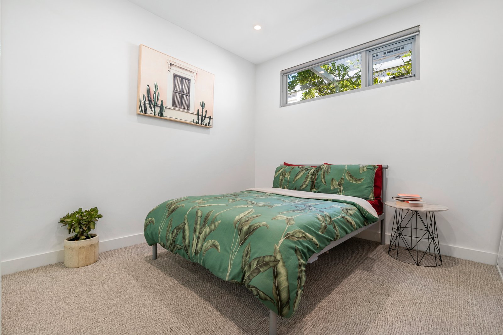 Real Estate and Property in 1/464 Hawthorn Road, Caulfield South, VIC