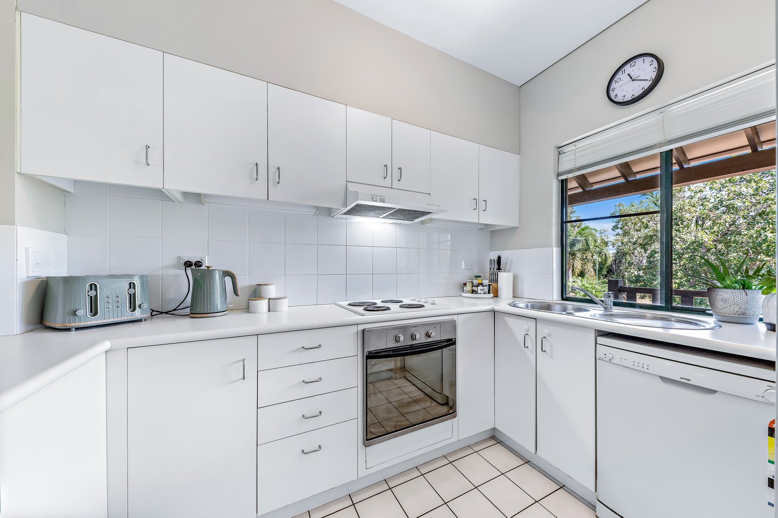 1469/615 Kunapipi Road LAGUNA QUAYS 2