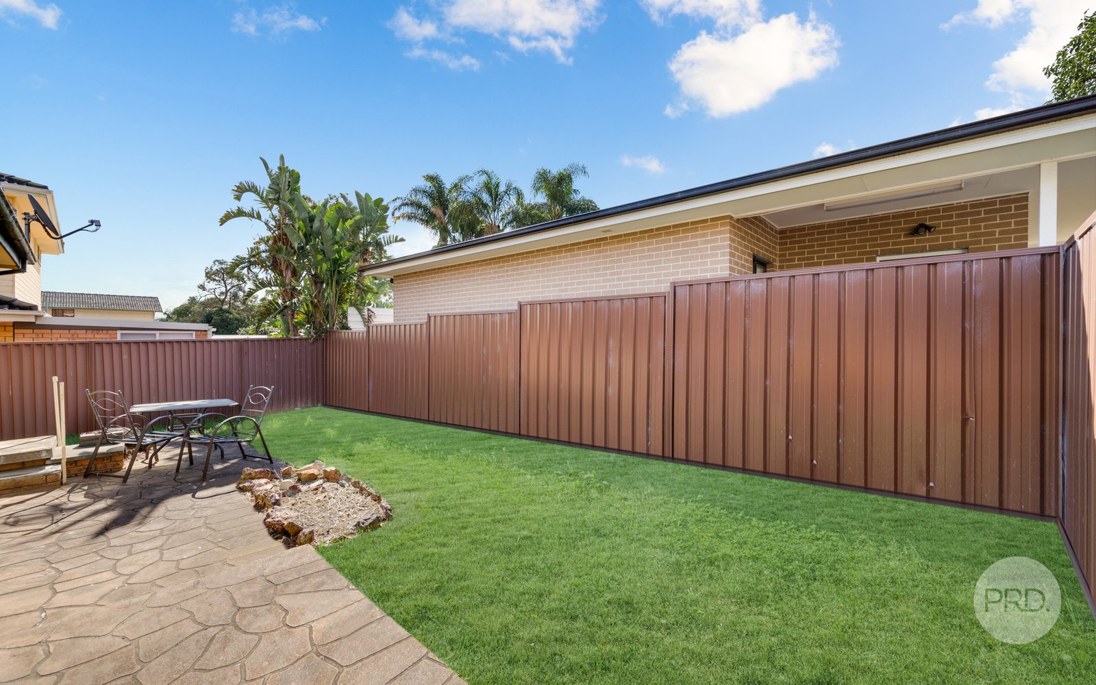 147 & 147A Maxwell Street SOUTH PENRITH 8