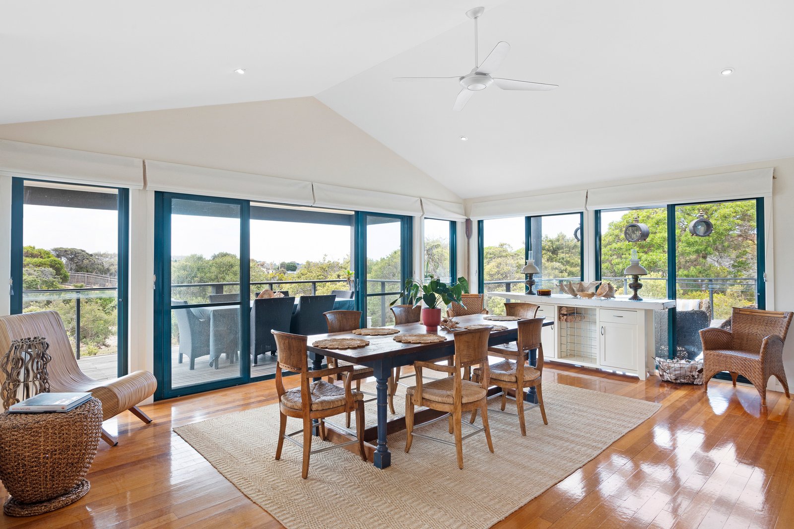 Gallery: 147 Back Beach Road