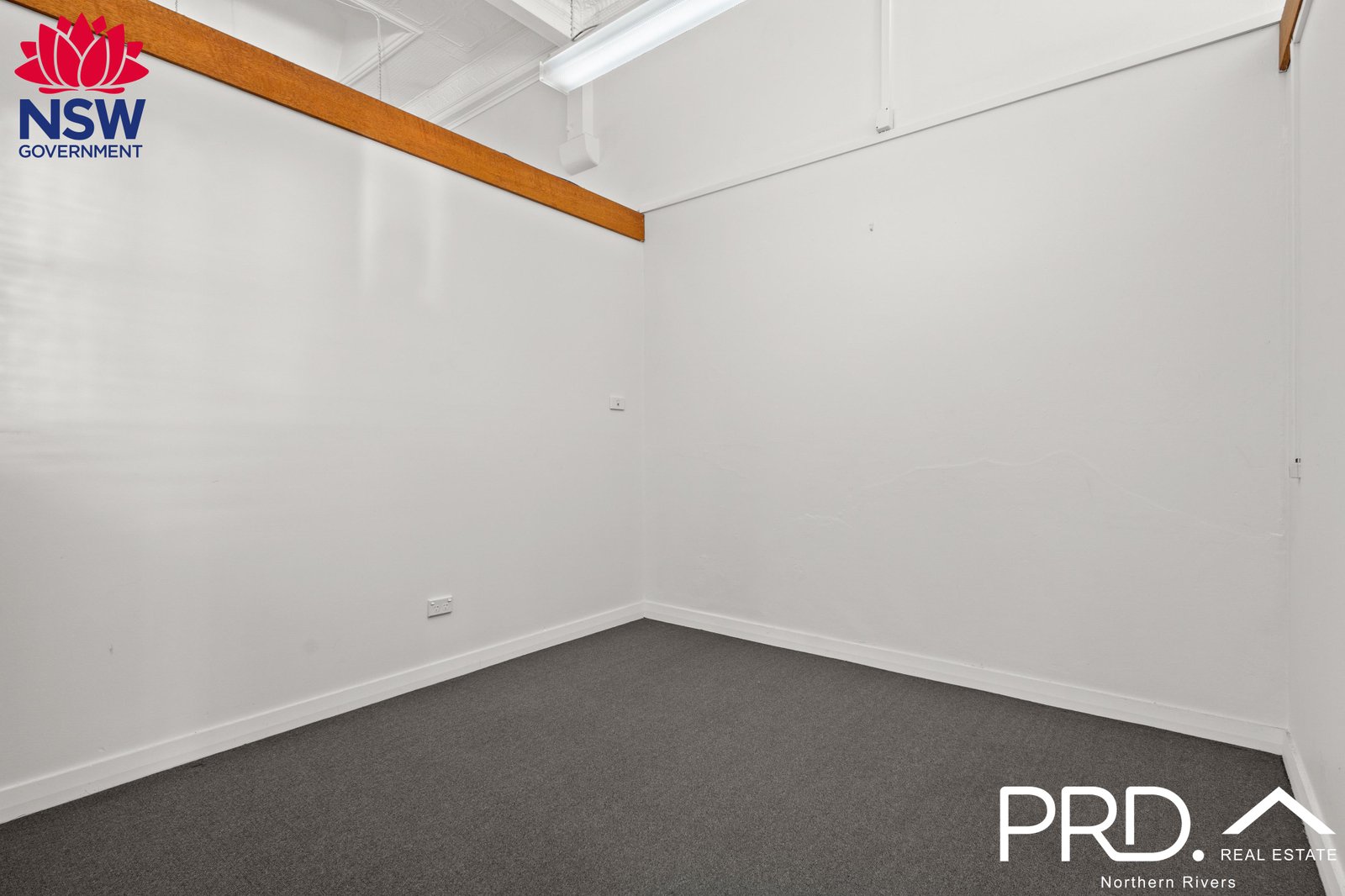 147 Barker Street CASINO 9