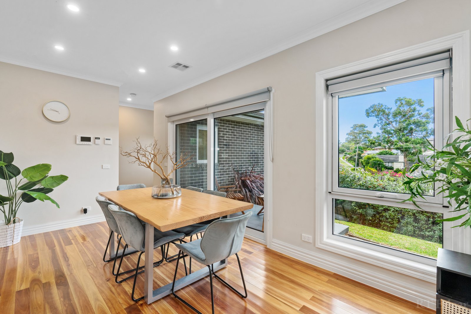 Real Estate and Property in 1/47 Bowen Road, Doncaster East, VIC