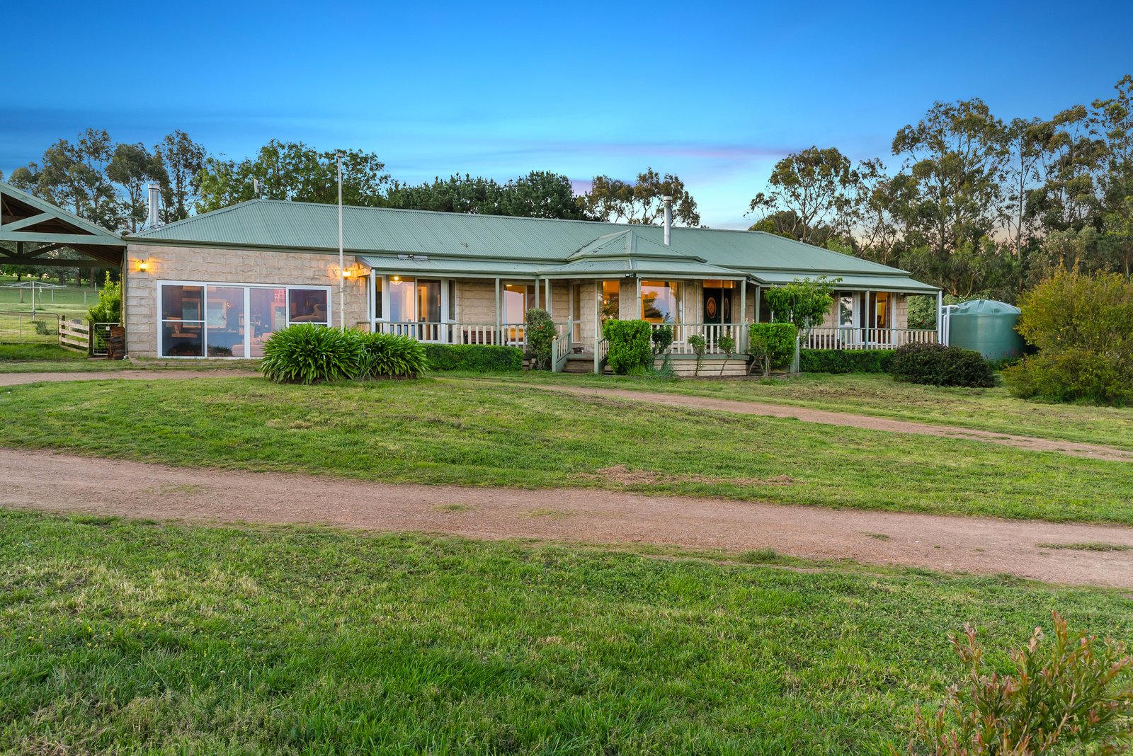 Real Estate and Property in 147 Couzens Lane, Romsey, VIC