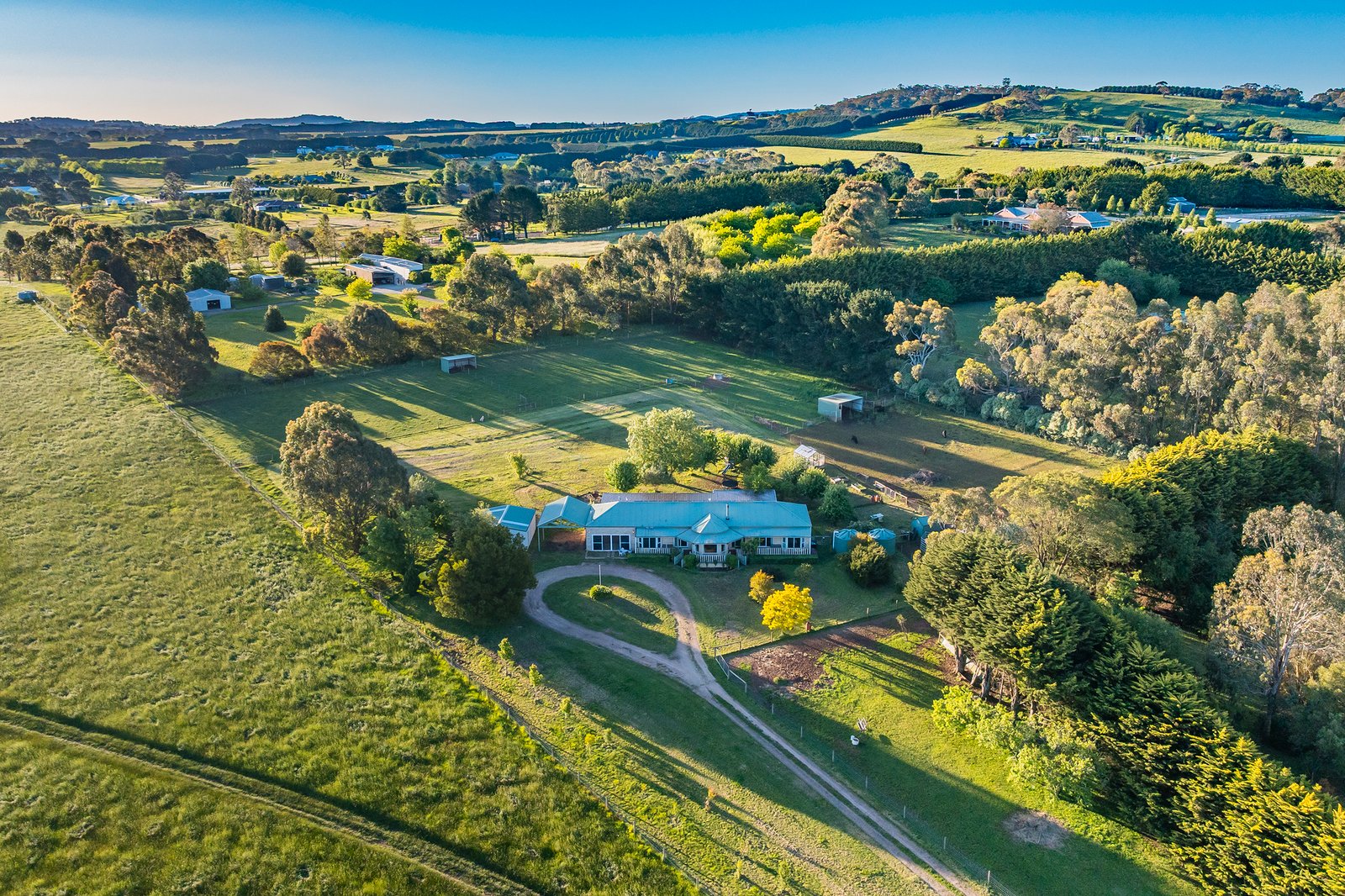 Real Estate and Property in 147 Couzens Lane, Romsey, VIC