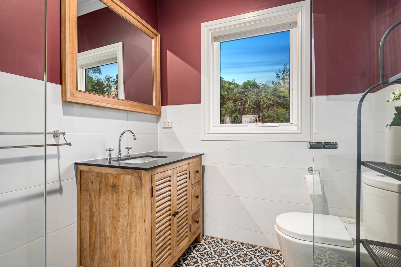 Real Estate and Property in 147 Couzens Lane, Romsey, VIC