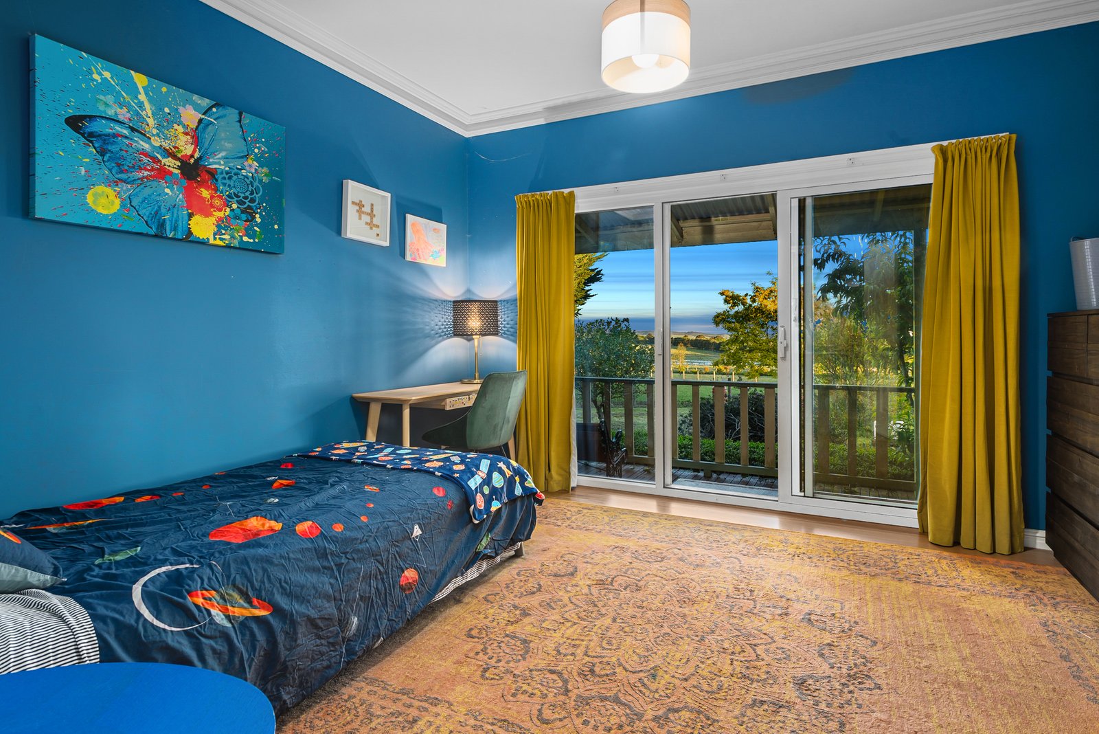 Real Estate and Property in 147 Couzens Lane, Romsey, VIC