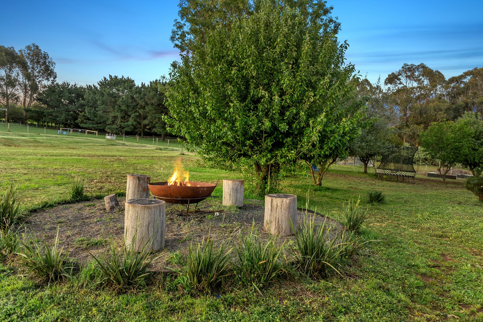 Real Estate and Property in 147 Couzens Lane, Romsey, VIC