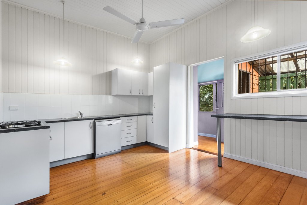 147 Crosby Road HAMILTON 4