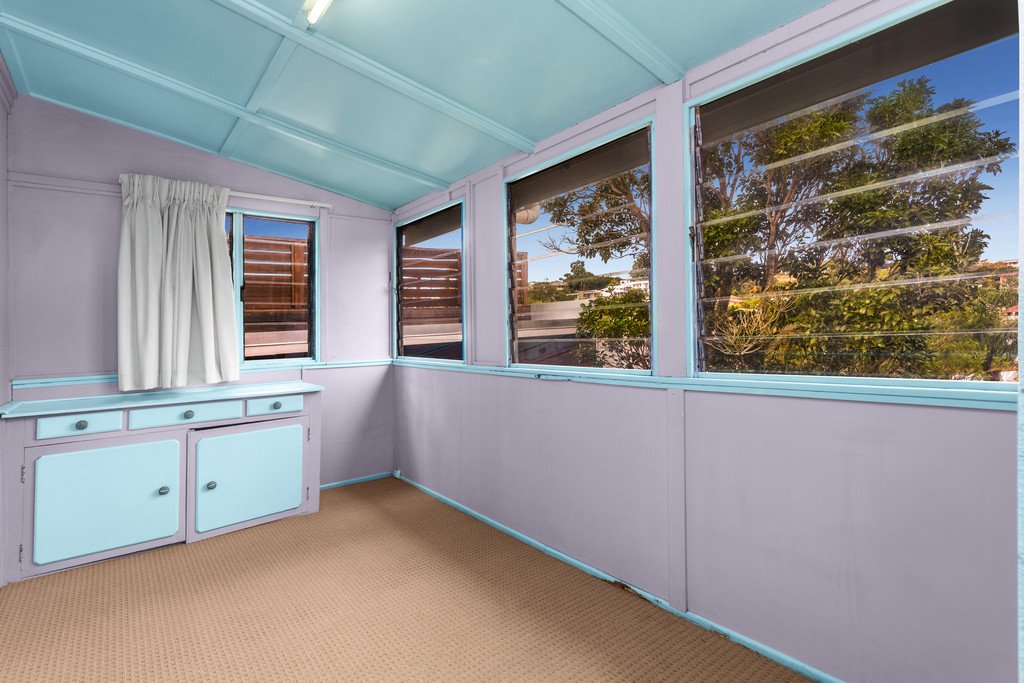 147 Crosby Road HAMILTON 12