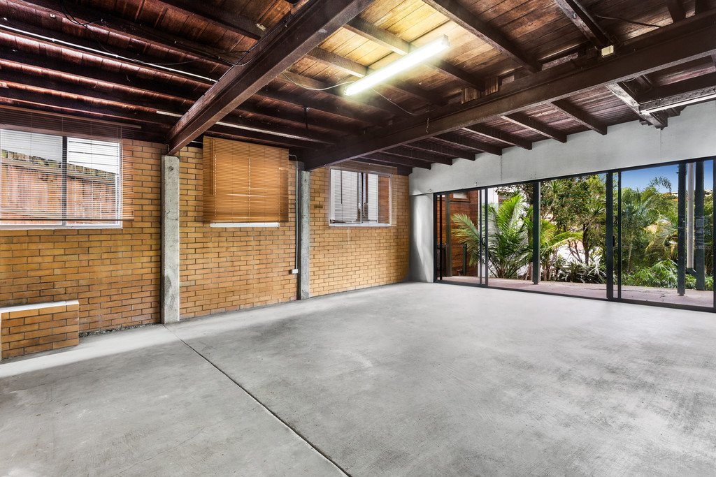 147 Crosby Road HAMILTON 13