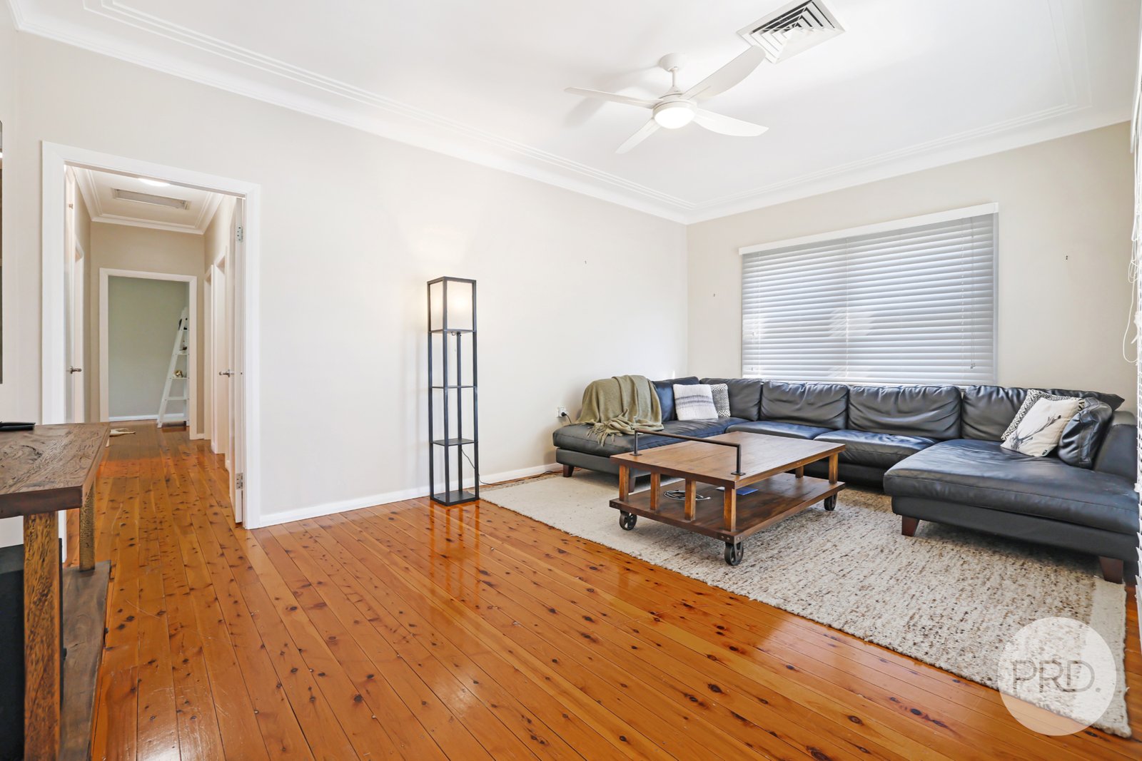 147 Denison Street TAMWORTH 12